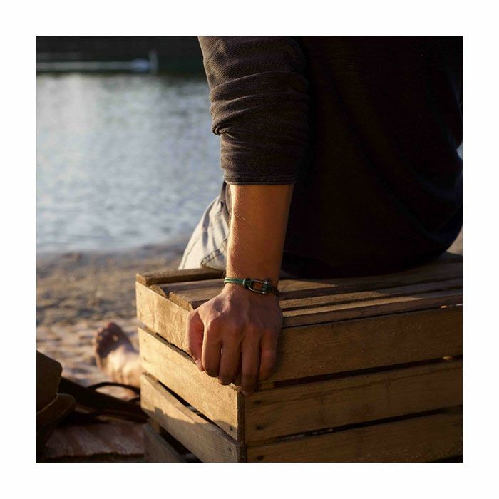 MOHA｜イグアス （メンズ）｜アクセサリー｜IGUAZU｜モデル着用