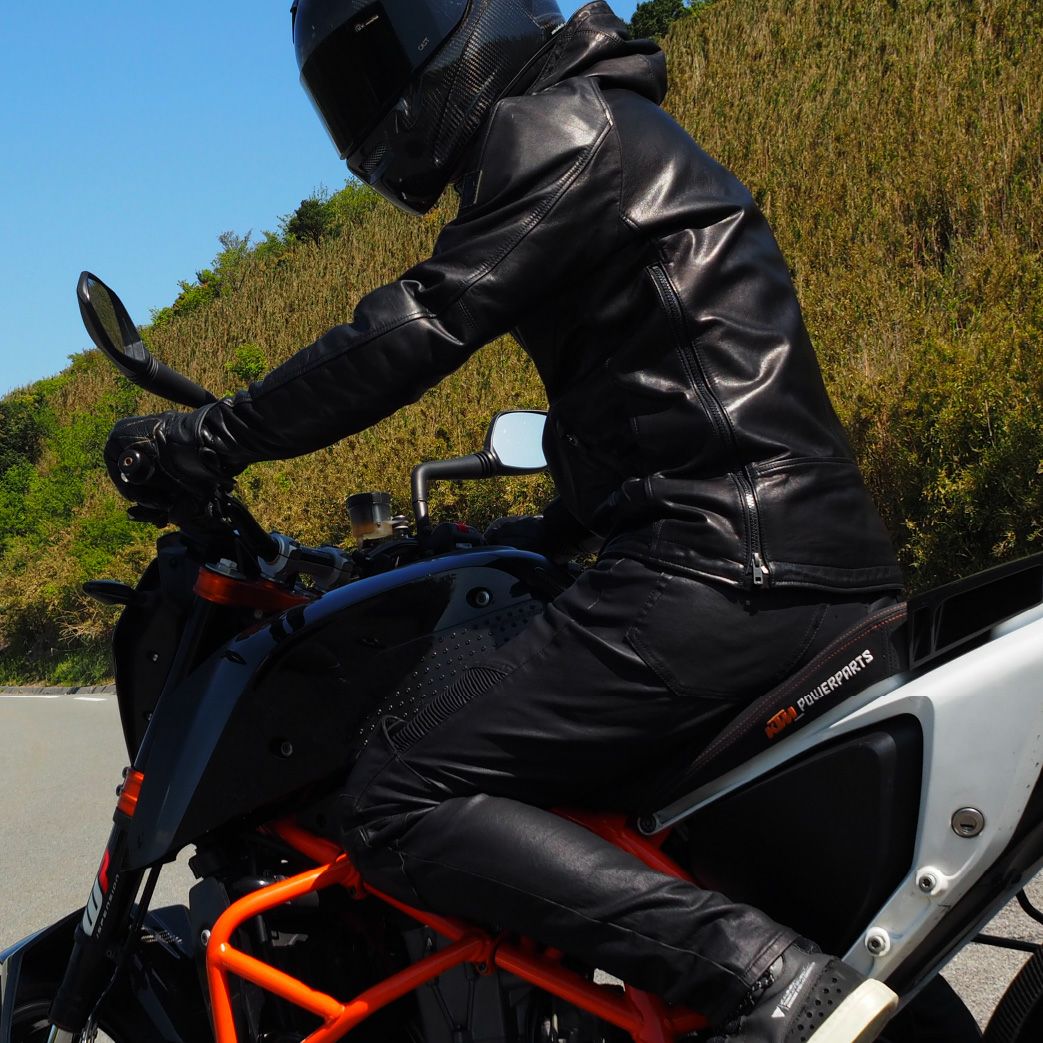 CRUFTER｜CR-MJ3 フーディ ジャケット｜レザー｜ブラック｜モデル着用