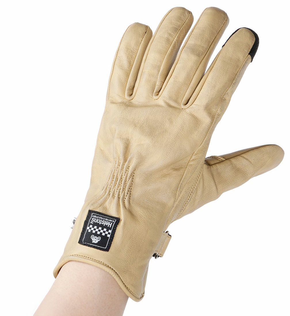 helstons｜コンドル グローブ｜3シーズン｜ベージュ｜モデル着用