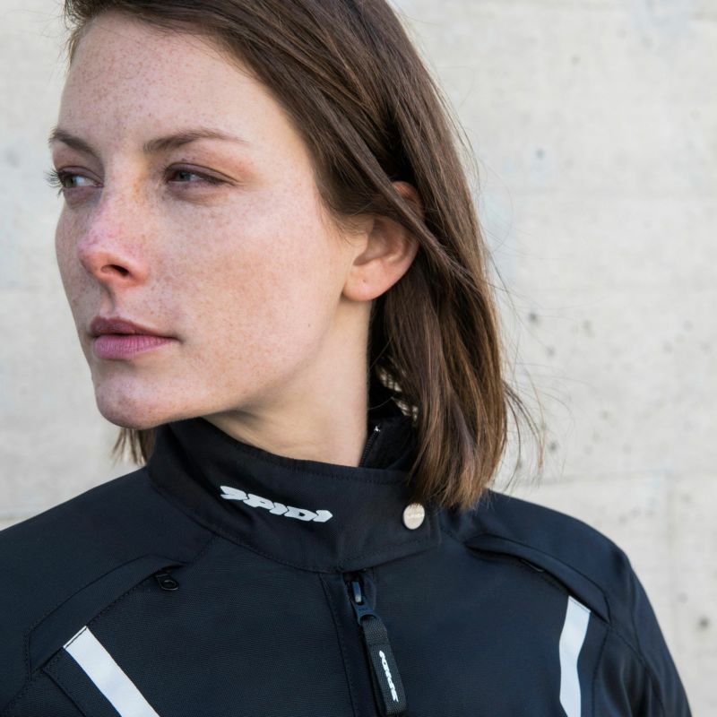 SPIDI｜エラバイク｜ファブリック｜ブラック｜モデル着用