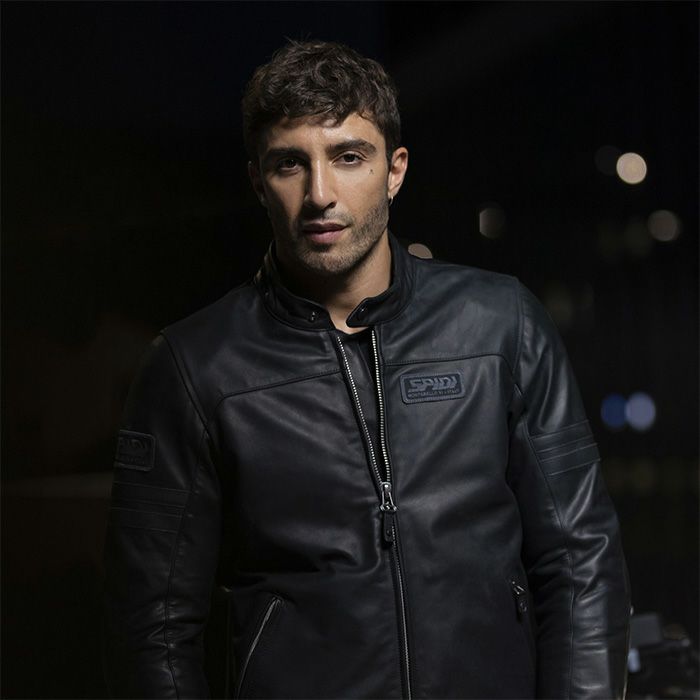 SPIDI｜ヴィンテージ｜レザー｜ブラック｜モデル着用