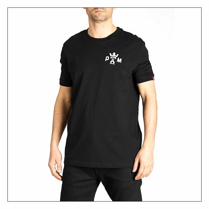 PANDO MOTO｜マイク イグニッション Tシャツ｜ブラック｜モデル着用