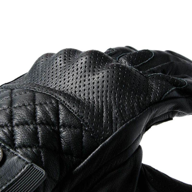 John Doe｜トラッカー XTM グローブ｜3シーズン｜ブラック｜モデル着用