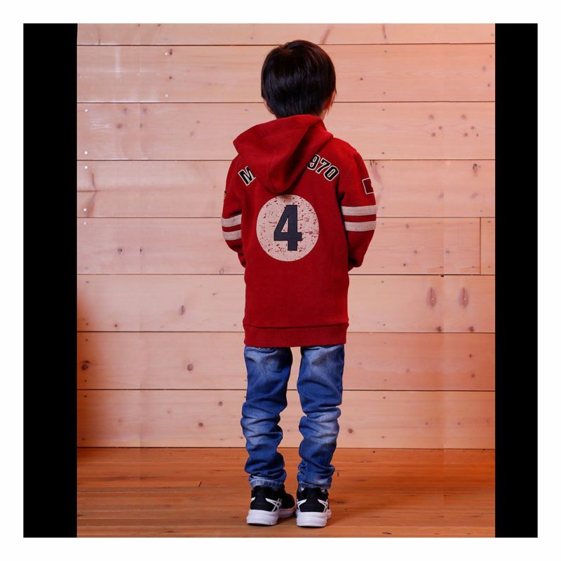 Warson Motors｜レガツォーニ フーディ キッズ｜レッド｜モデル着用