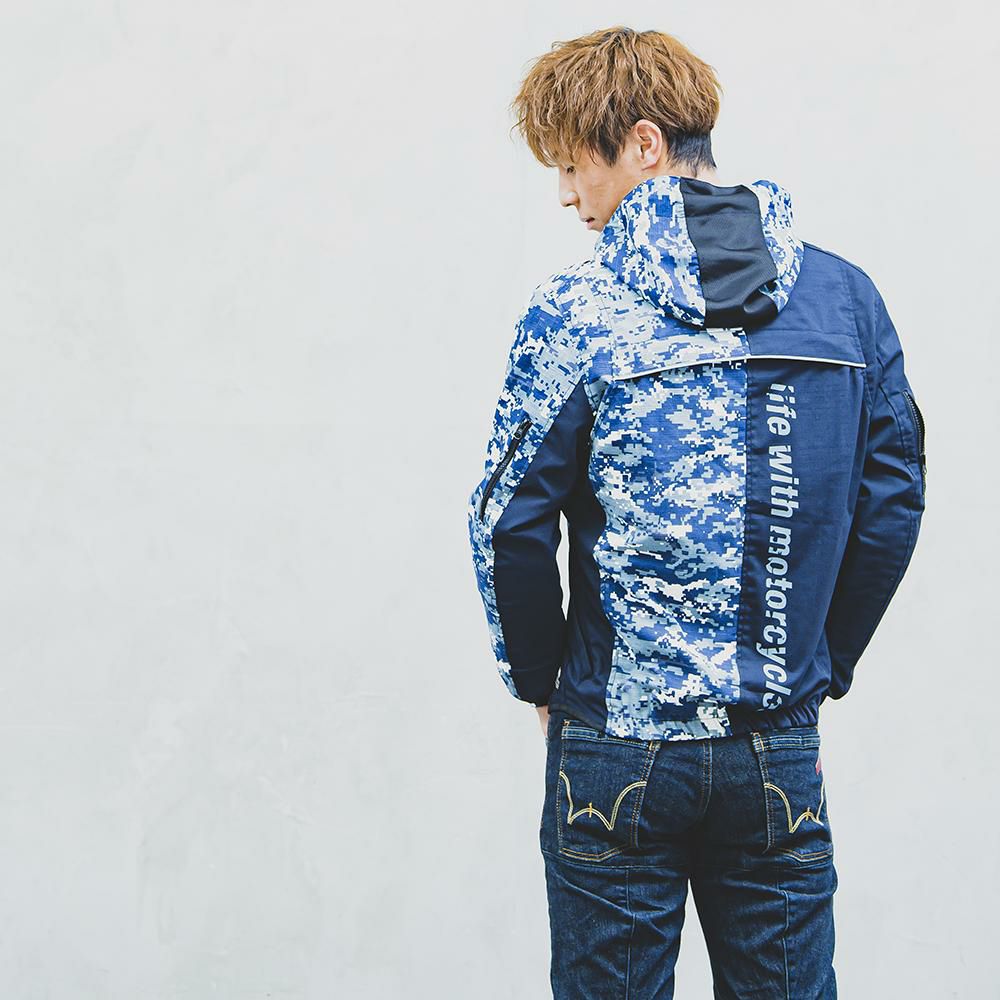 56design｜アシンメトリー コットン パーカー｜ファブリック｜ブルー｜モデル着用