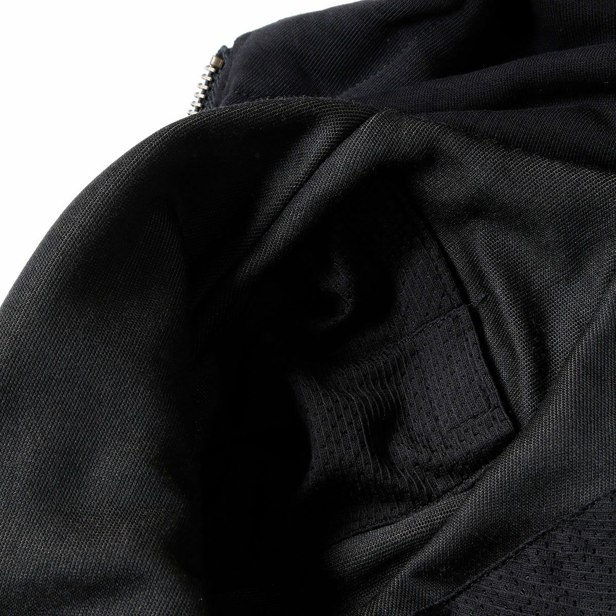 John Doe｜XTM フーディー V2｜ファブリック｜ブラック