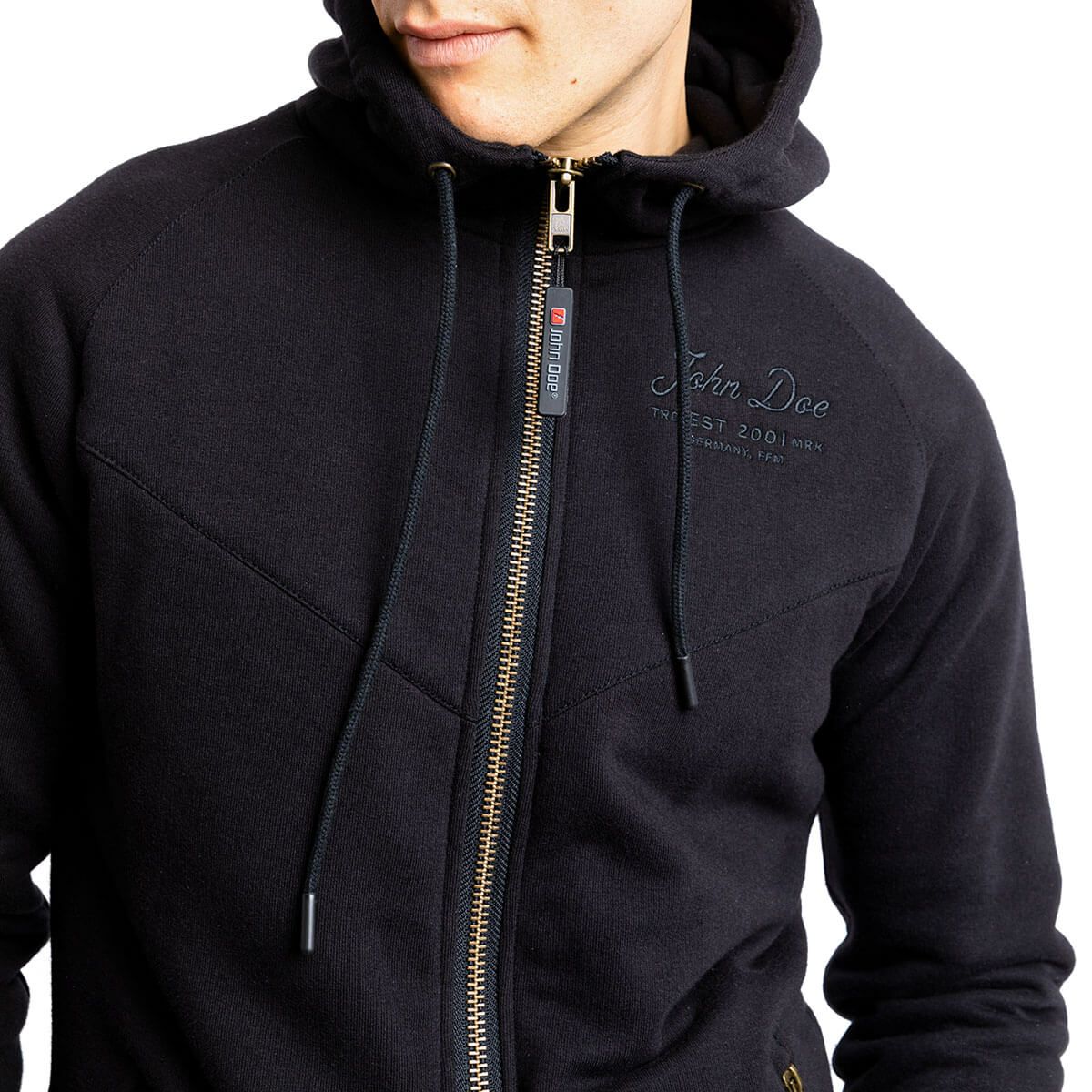 John Doe｜XTM フーディー V2｜ファブリック｜ブラック｜モデル着用