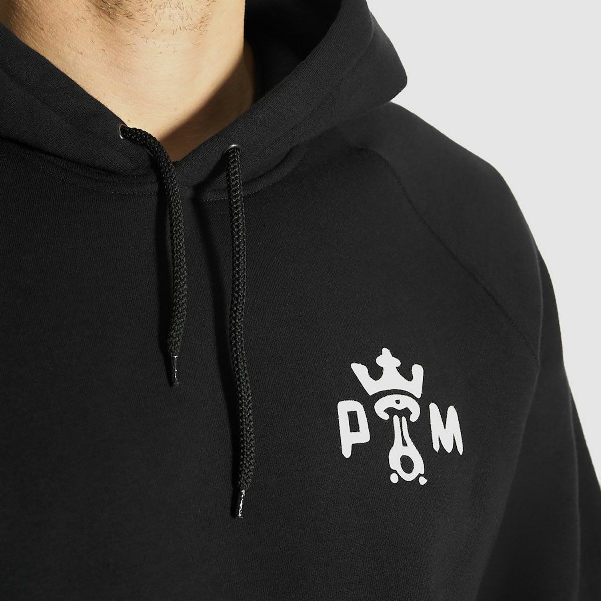 PANDO MOTO｜カイル ドント ダイ スウェットシャツ｜フーディ｜ブラック｜モデル着用