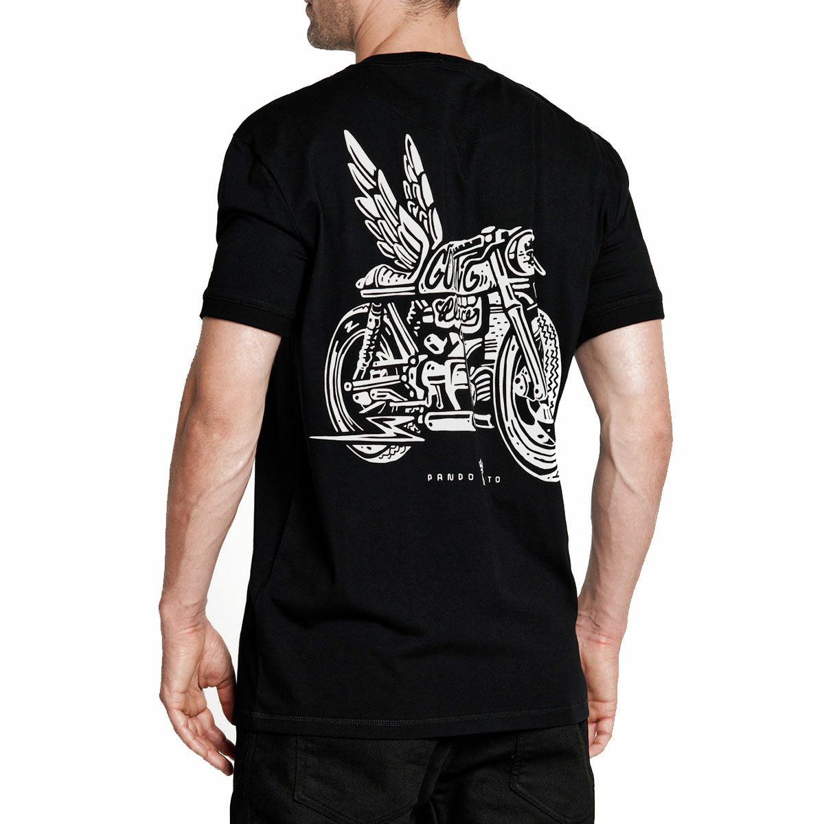 PANDO MOTO｜マイク モト ウィング 1 Tシャツ｜ブラック｜モデル着用
