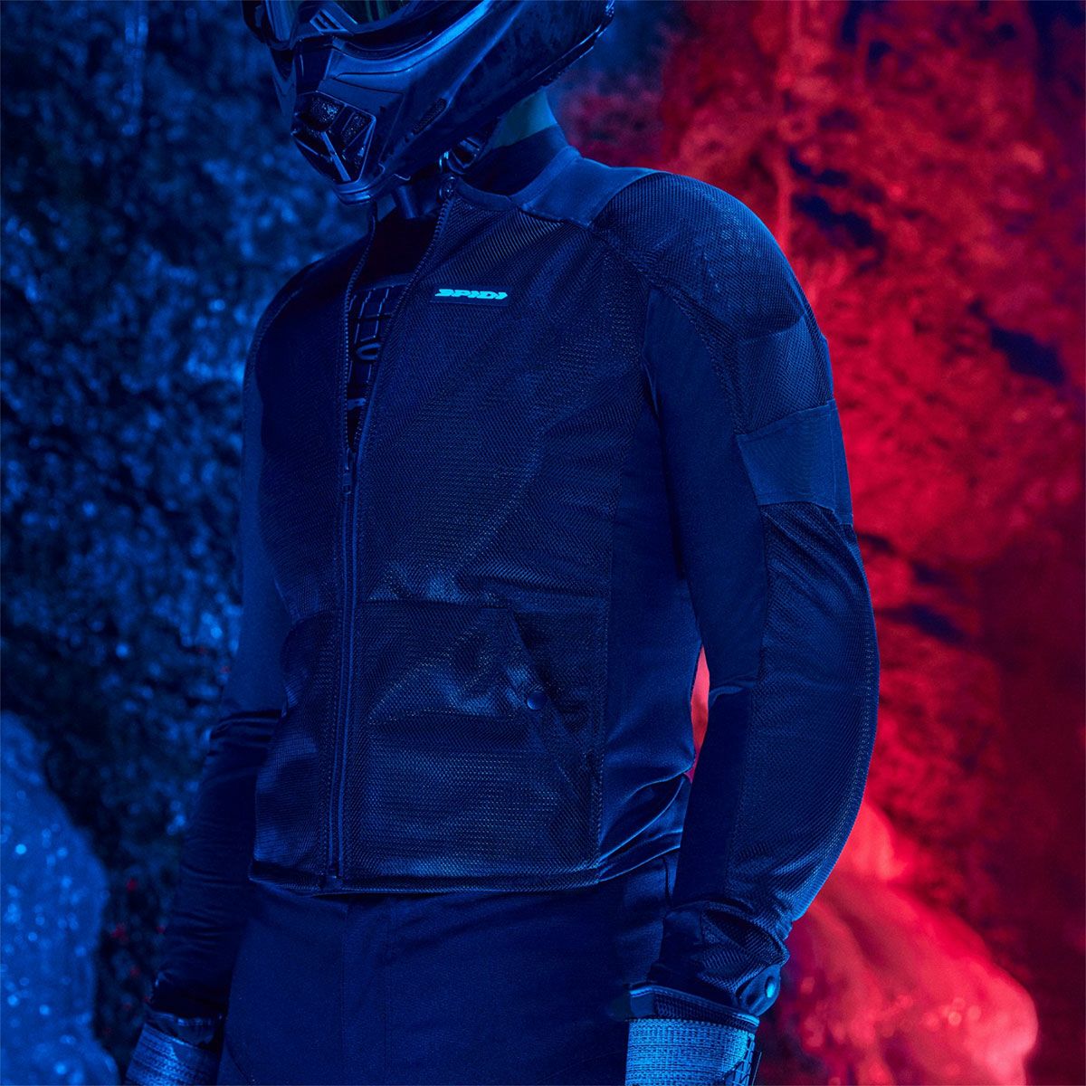 SPIDI｜ベース 1 アーマー｜メッシュ｜ブラック｜モデル着用