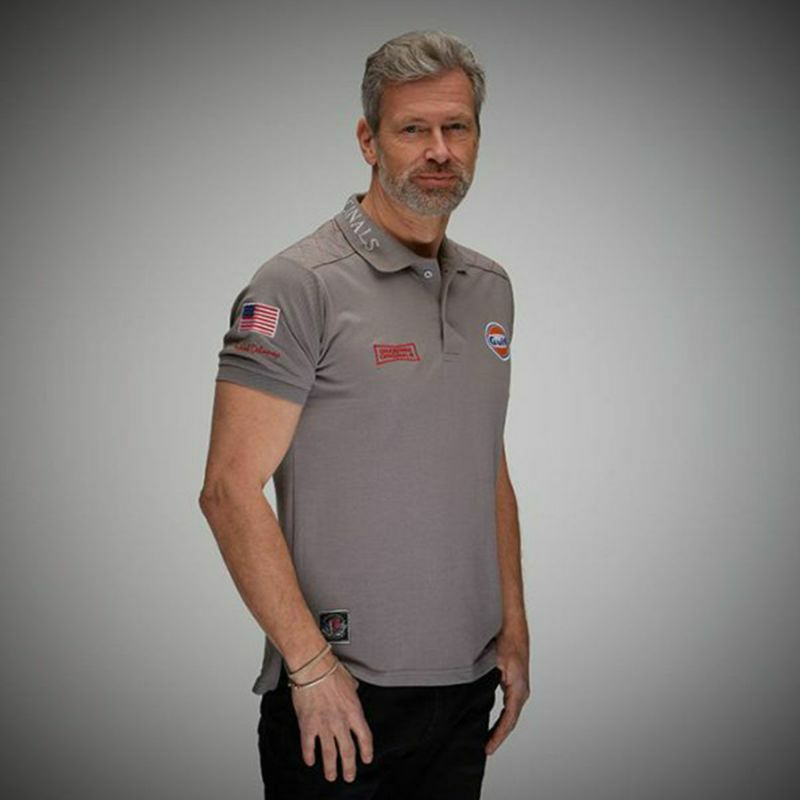 GULF｜M.ディレイニー ｜ポロ｜ポロシャツ｜グレー｜モデル着用