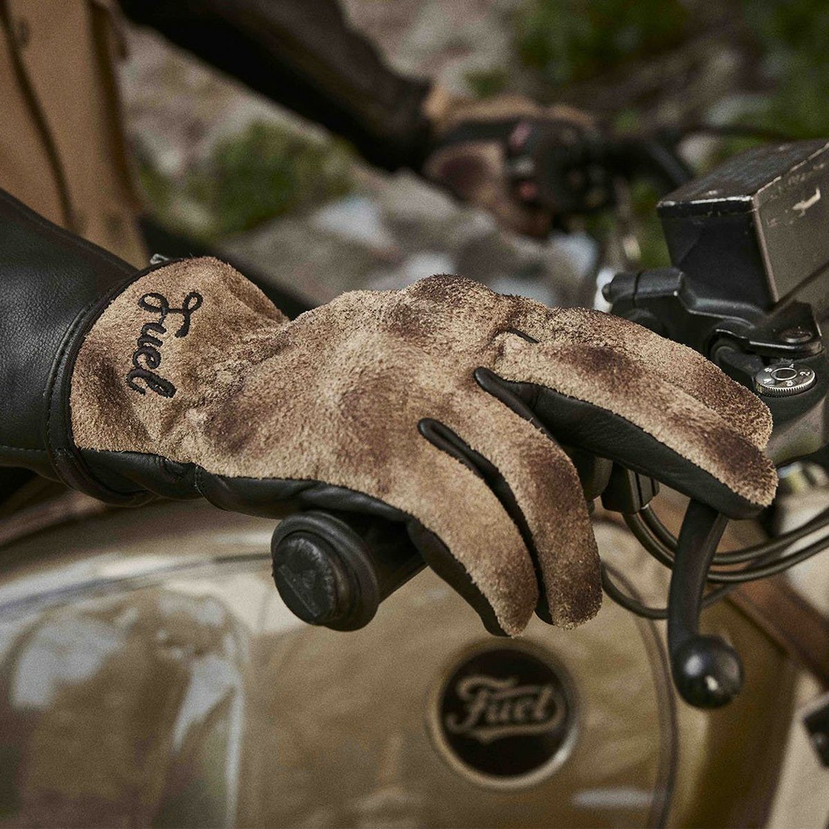 Fuel Motorcycles｜トラック グローブ｜3シーズン｜タン×ブラック