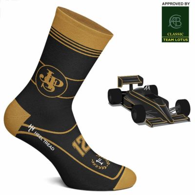 【さらに値下げ】F-1 RB レーシングブルズ　レプリカジップアップトレーナー スウェット レーシングブルズ F1 チーム レプリカ クオーター