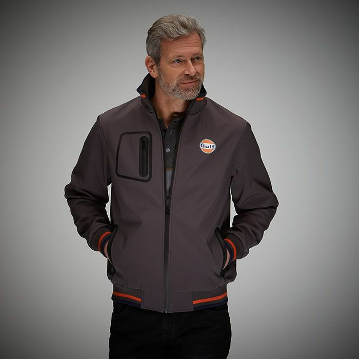 GULF｜ガルフ ソフトシェル ジャケット｜アウター｜アントラシート｜モデル着用