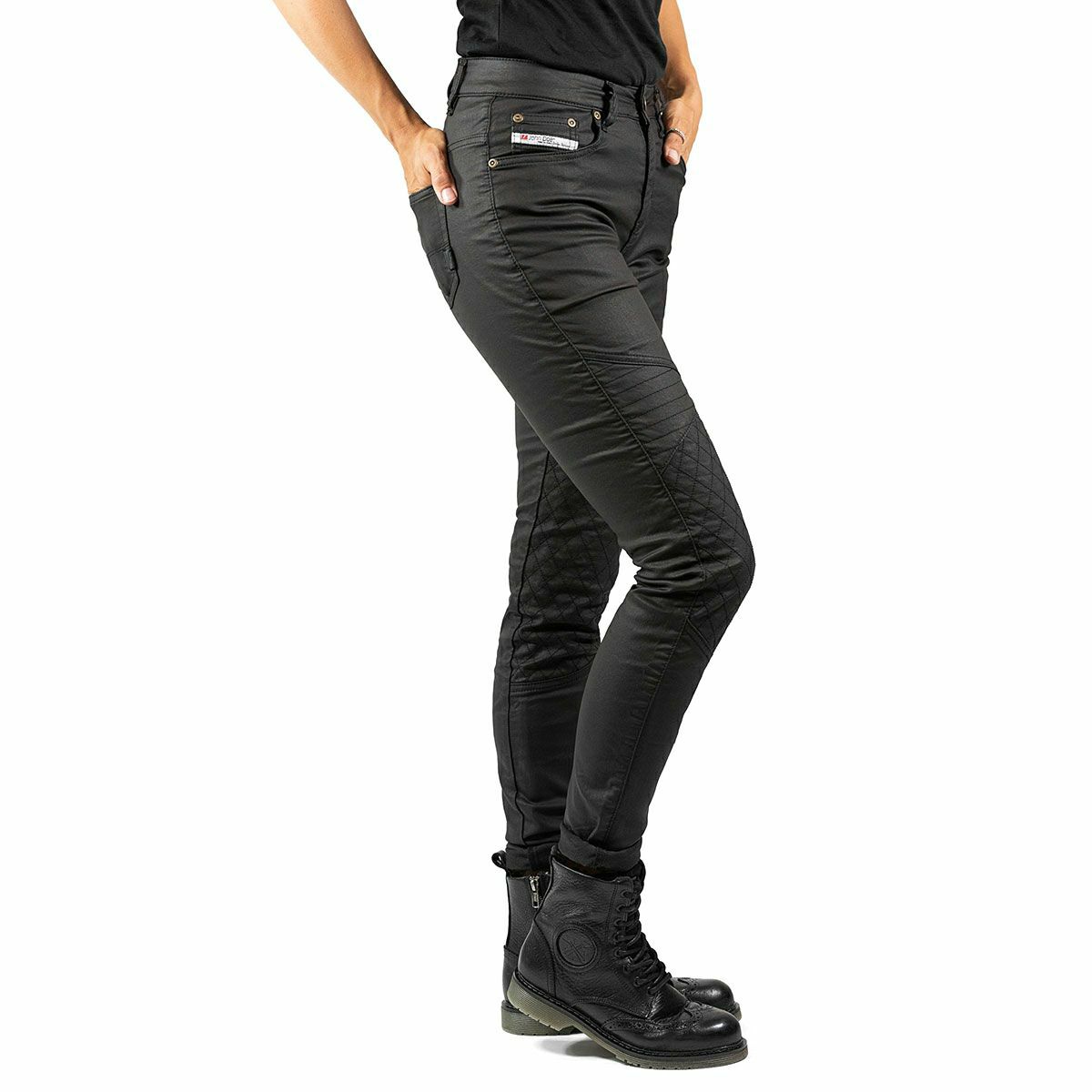 John Doe｜ベティ バイカー ジェギンス ウーマン｜デニム｜ブラック｜モデル着用