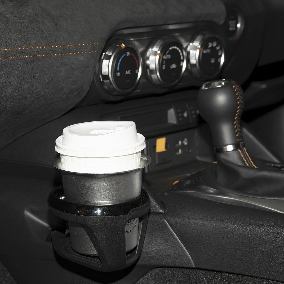 MZRacing｜ルマン30th Anniv. ファンネルカップホルダー｜その他雑貨｜シルバー｜使用イメージ