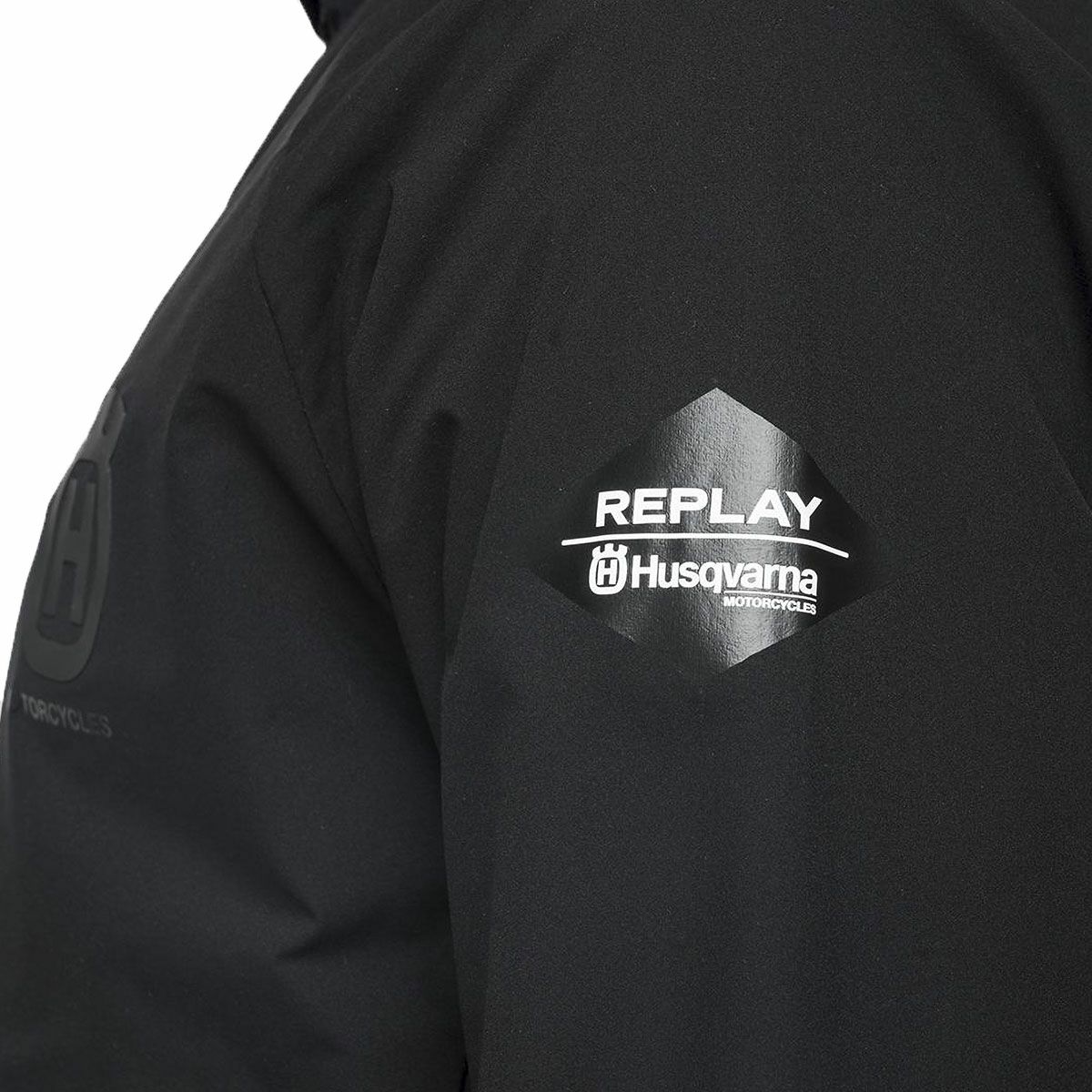 Replay｜フル ジッパー ナイロン ジャケット｜ファブリック｜ブラック｜モデル着用