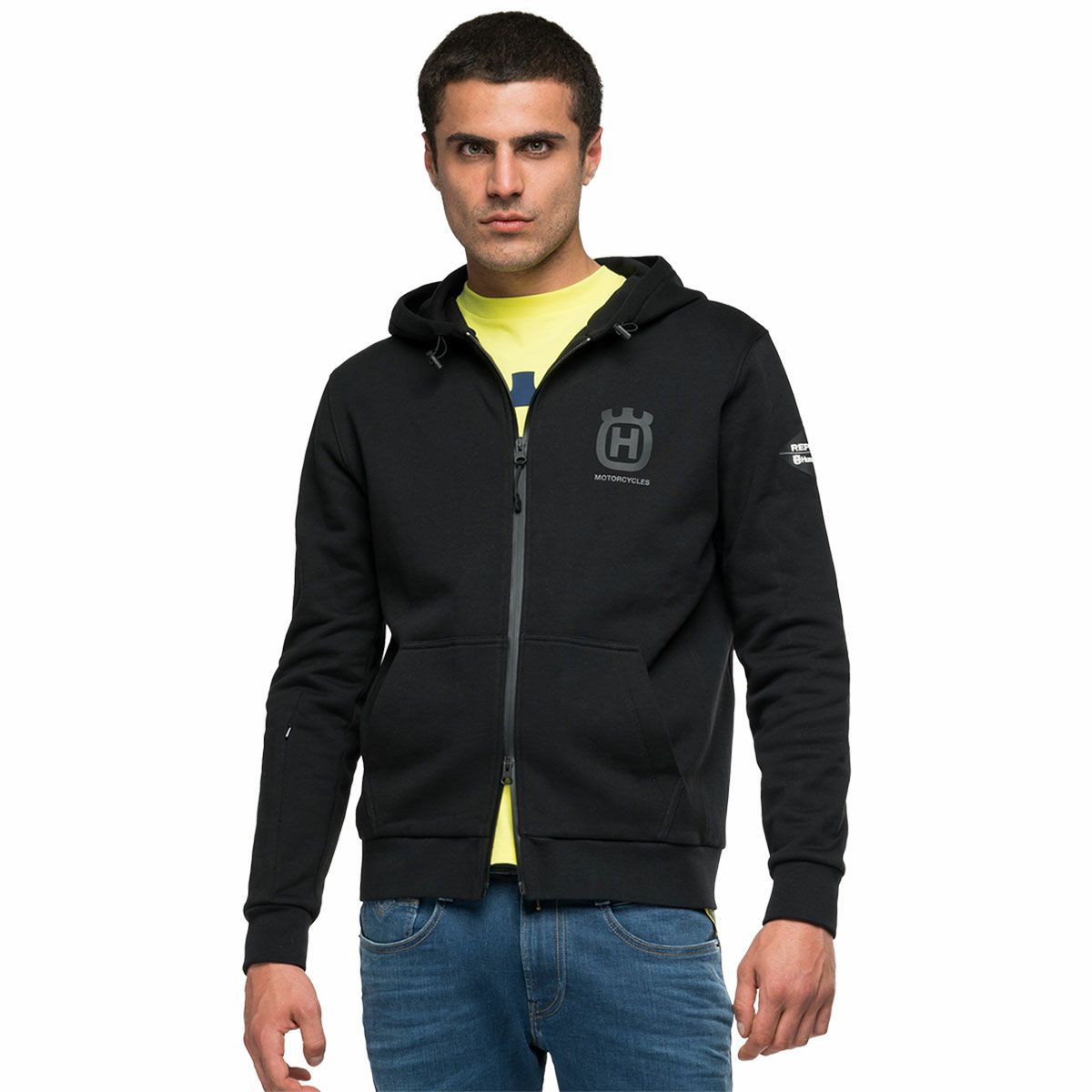 Replay｜フルジップフーディー REPLAY FOR HUSQVARNA｜フーディ｜ブラック｜モデル着用