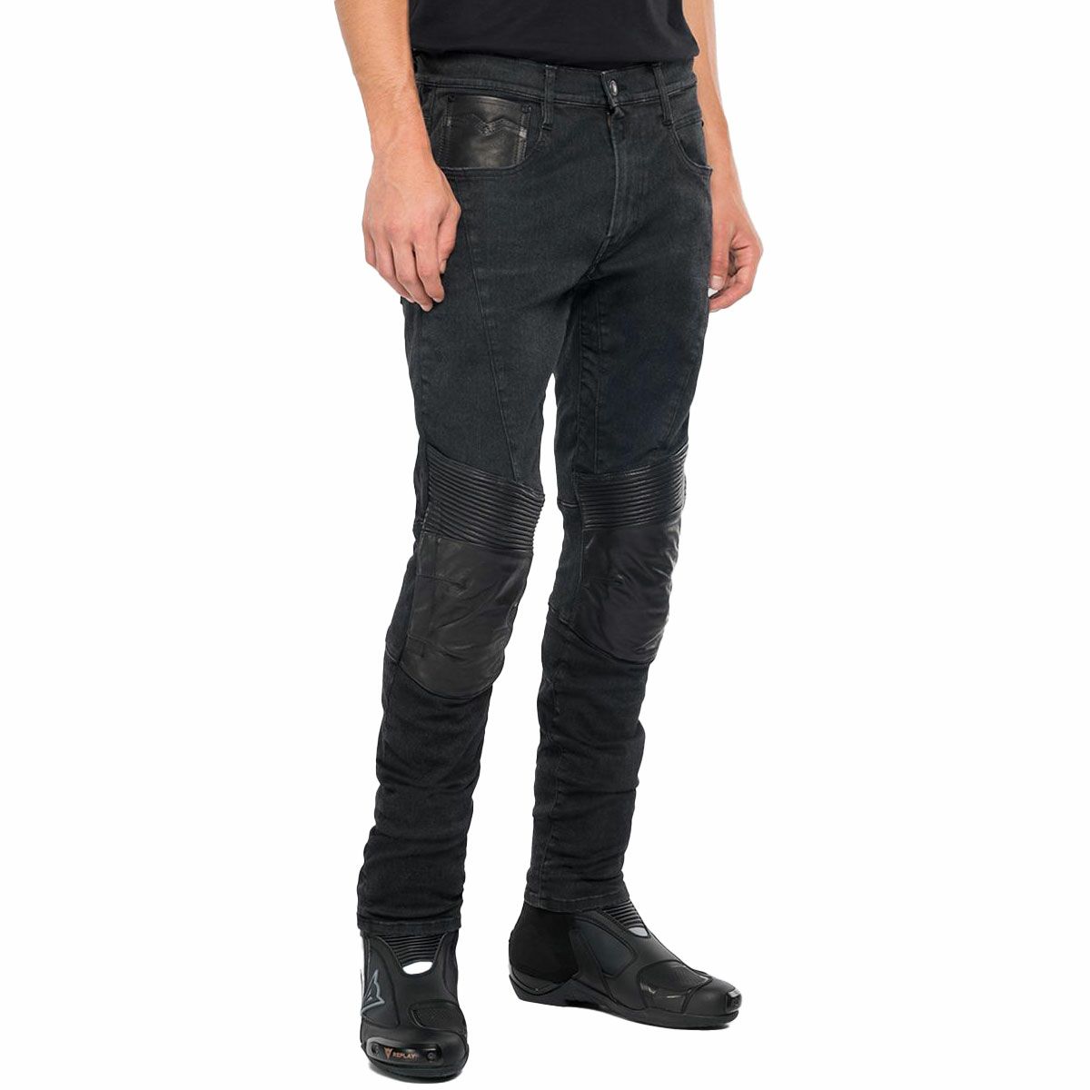 Replay｜REPLAY×DAINESE ハイパーコーデュラ ライディングデニムパンツ｜デニム｜ブラック｜モデル着用