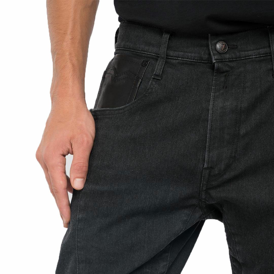 Replay｜REPLAY×DAINESE ハイパーコーデュラ ライディングデニムパンツ｜デニム｜ブラック｜モデル着用