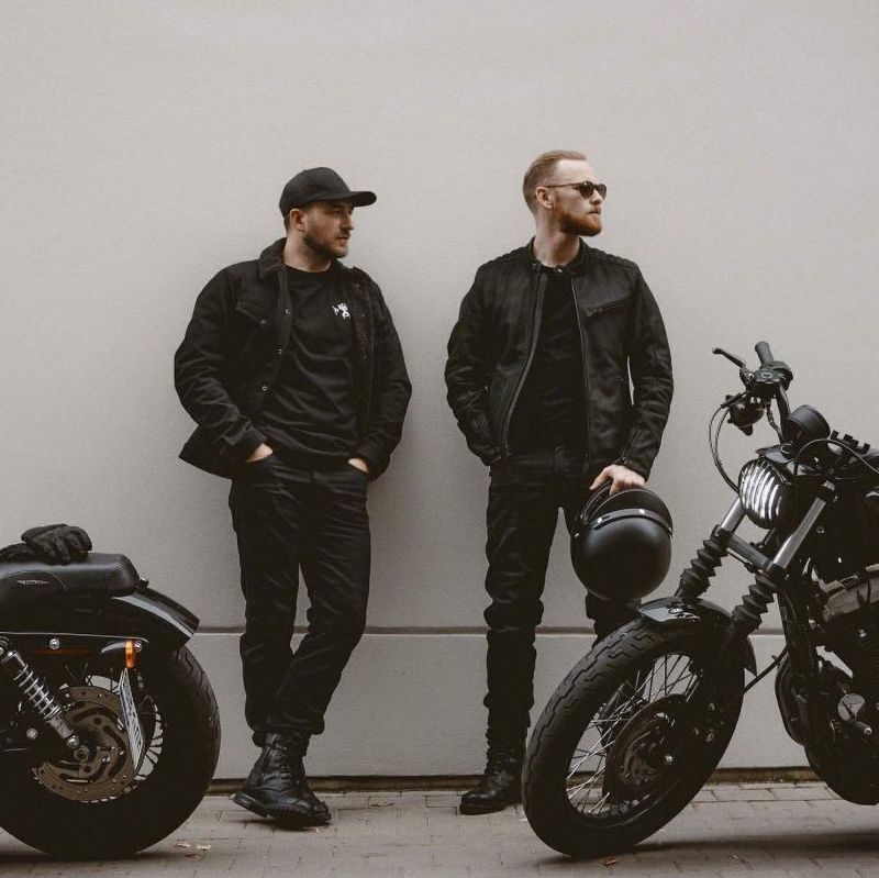 PANDO MOTO｜タタミ LT01｜レザー｜ブラック｜モデル着用