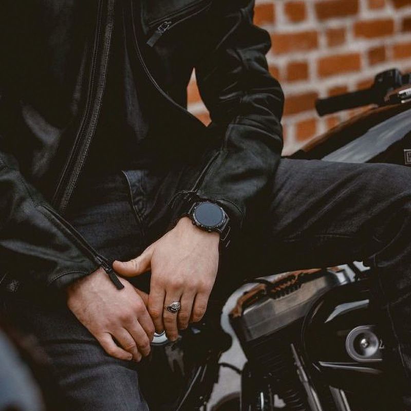 PANDO MOTO｜タタミ LT01｜レザー｜ブラック｜モデル着用