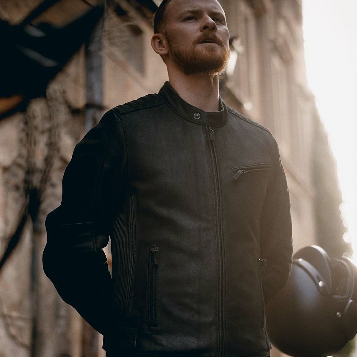 PANDO MOTO｜タタミ LT01｜レザー｜ブラック｜モデル着用