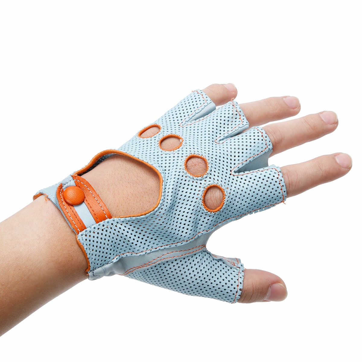 Motorimoda｜ナポリドライブ パンチングレザー｜ハーフ｜ライトブルー｜モデル着用