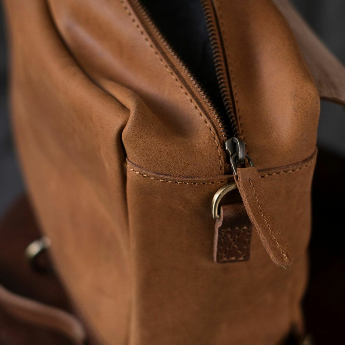 Trip Machine｜メッセンジャー バッグ｜サイドバッグ｜ヴィンテージタン