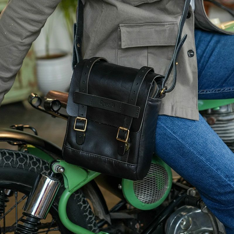 Trip Machine｜タンク＆テール バッグ｜タンクバック｜チェリーレッド｜使用イメージ