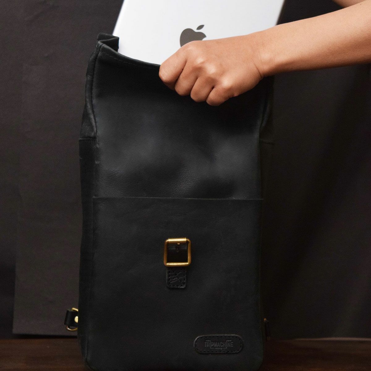 Trip Machine｜ミニ パニア｜ショルダー｜クラシックブラック｜使用イメージ