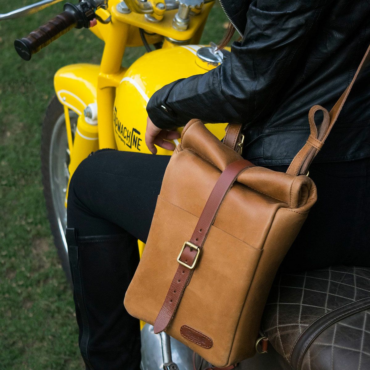 Trip Machine｜ミニ パニア｜ショルダー｜ヴィンテージタン