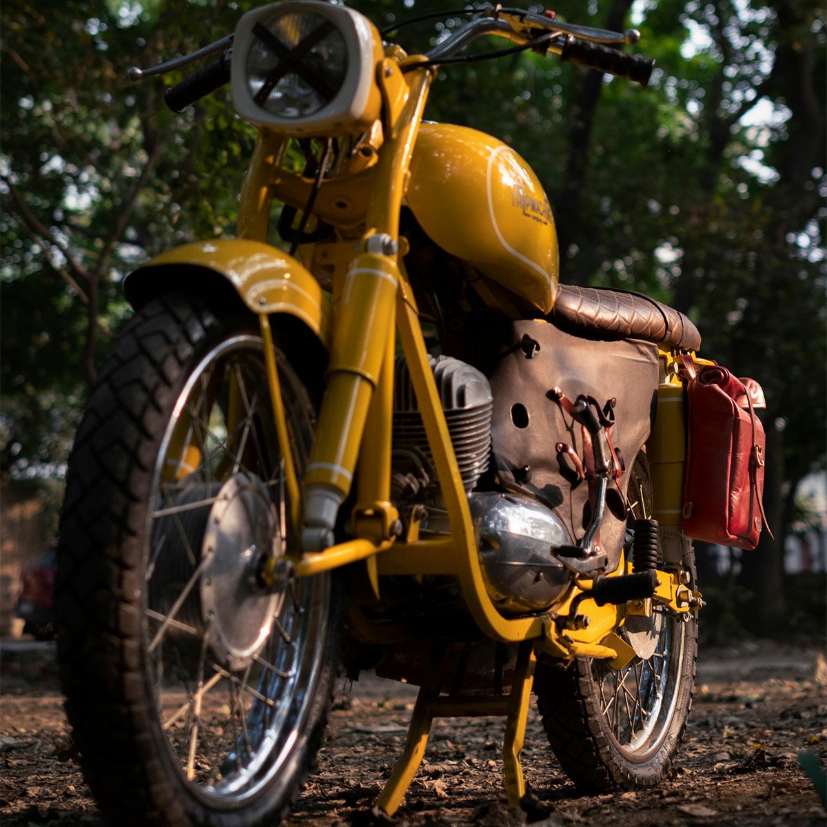 Trip Machine｜ミニ パニア｜ショルダー｜チェリーレッド｜使用イメージ