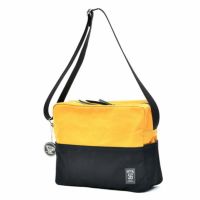 56design｜バイカラー キャンパス ショルダー バッグ｜マスタード×ブラック