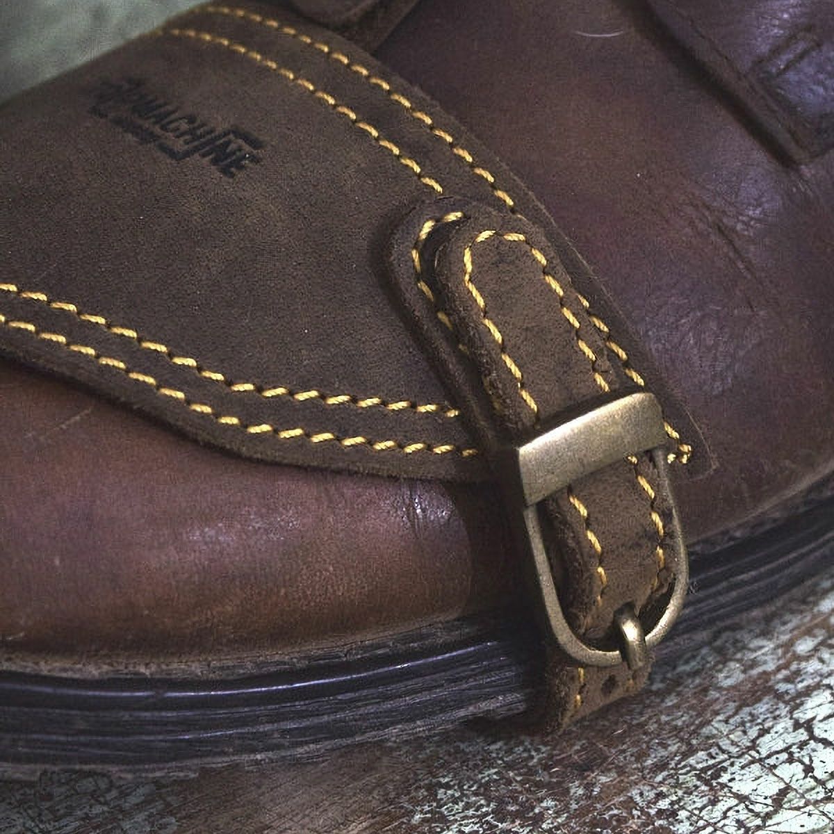 Trip Machine｜シュー プロテクター クラシック｜シュープロテクター｜タバコブラウン｜着用イメージ