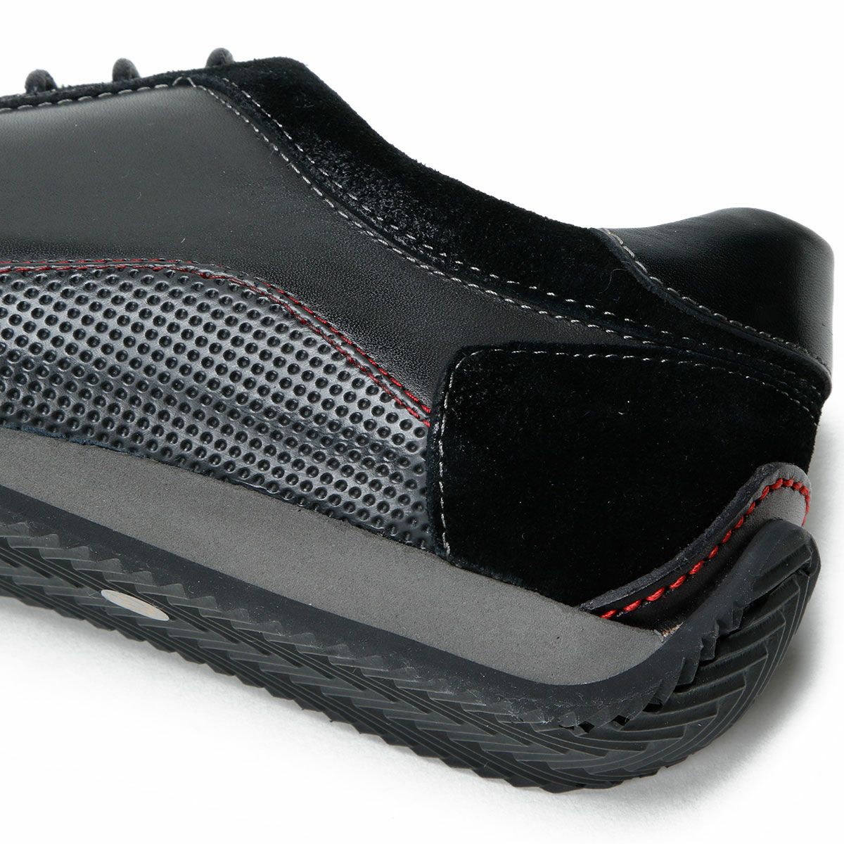 threegenerations｜NI-2425-212 ノイインテレッセ コラボモデル｜スニーカー｜ブラック