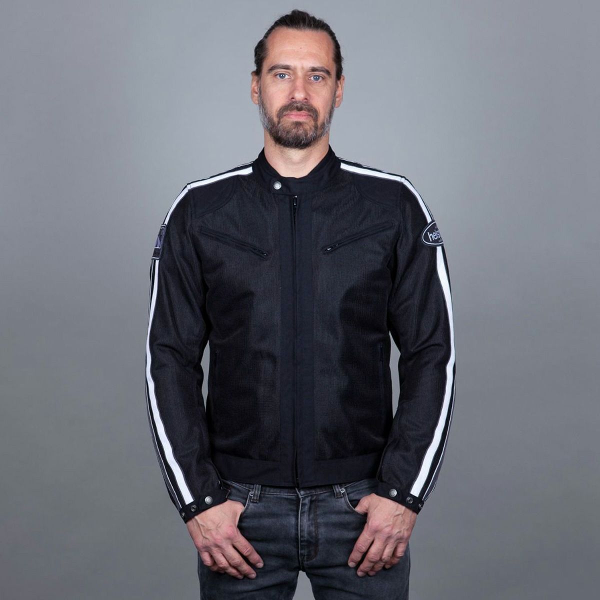 helstons｜ペース メッシュ ジャケット｜アウター｜ブラック｜モデル着用