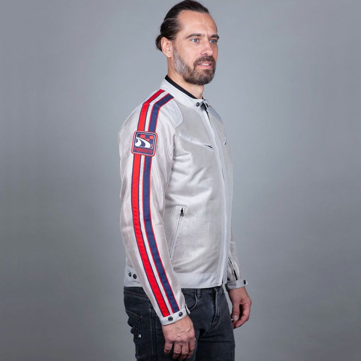 helstons｜ペース メッシュ ジャケット｜アウター｜シルバー｜モデル着用