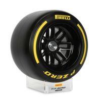 PIRELLI｜1/2スケール ピレリ P Zero F1タイヤ｜その他雑貨｜イエロー