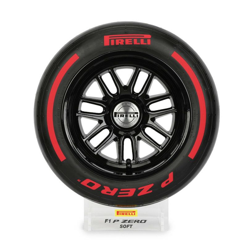 PIRELLI｜1/2スケール ピレリ P Zero F1タイヤ｜その他雑貨｜レッド