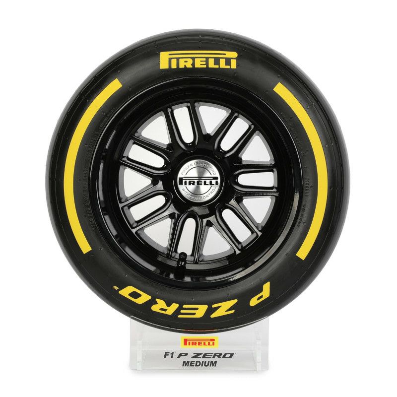 PIRELLI｜1/2スケール ピレリ P Zero F1タイヤ｜その他雑貨｜イエロー