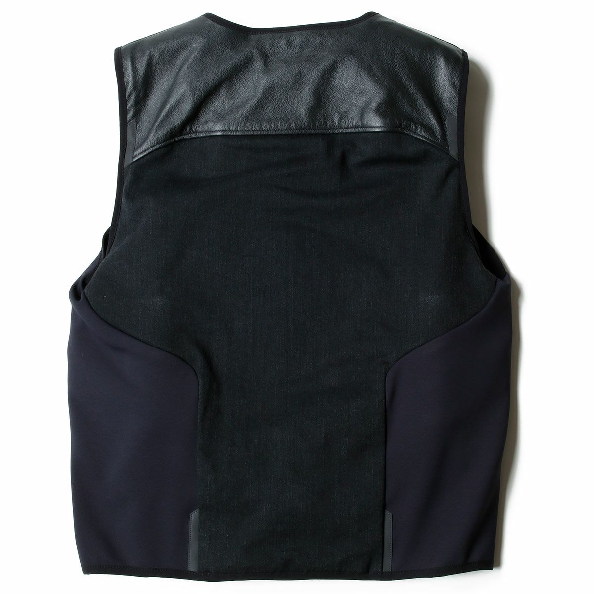 Replay｜REPLAY×DAINESE D-air ハイパーコーデュラスマートジャケット｜ベスト｜ブラック