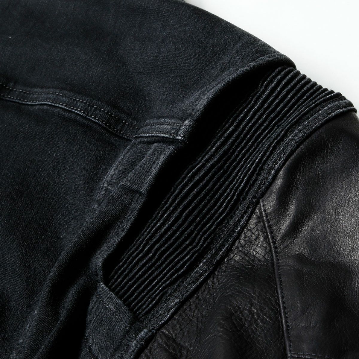 Replay｜REPLAY×DAINESE D-air ハイパーコーデュラスマートジャケット｜ベスト｜ブラック