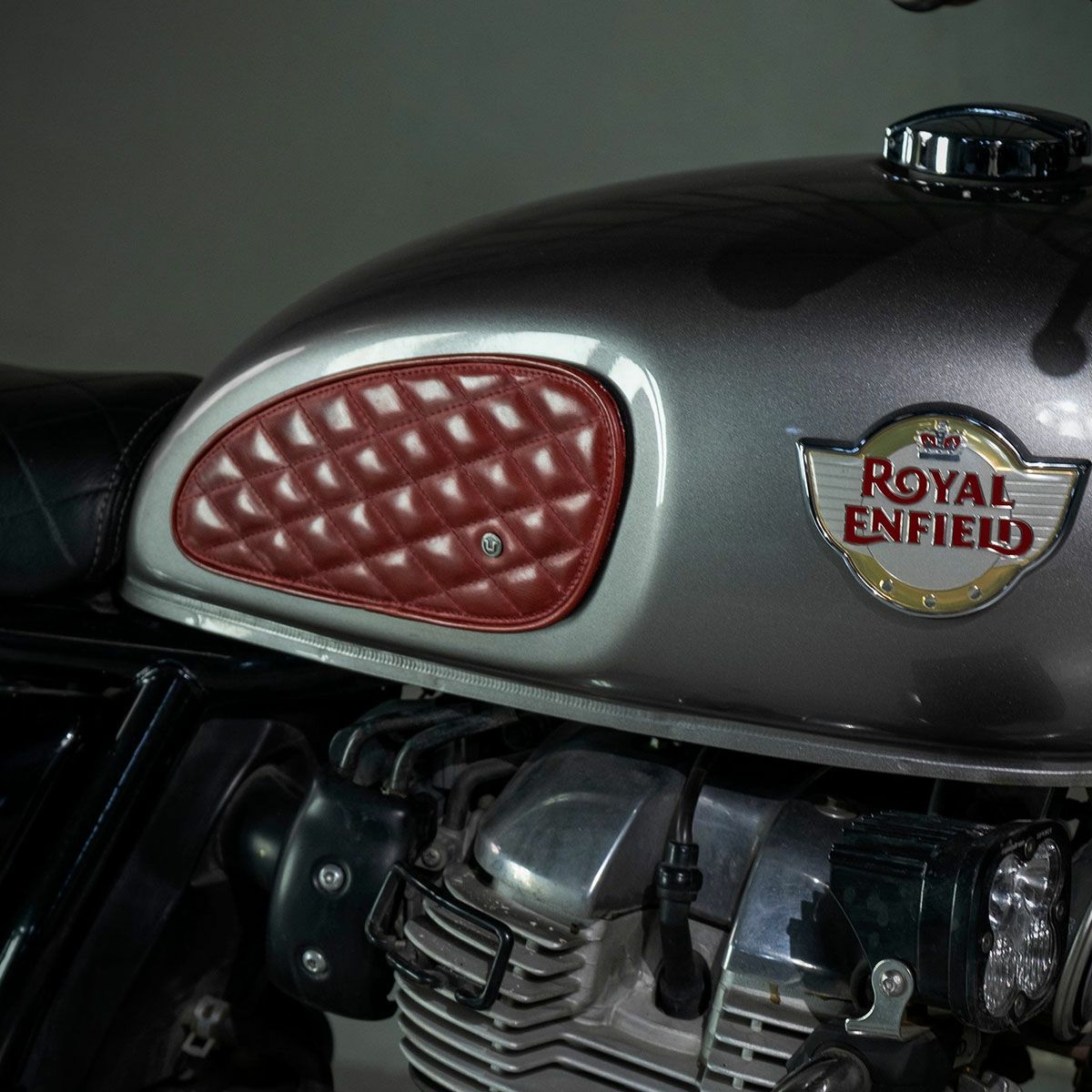 Trip Machine｜タンクパッド レザー ダイアモンド｜その他雑貨｜チェリーレッド｜使用イメージ