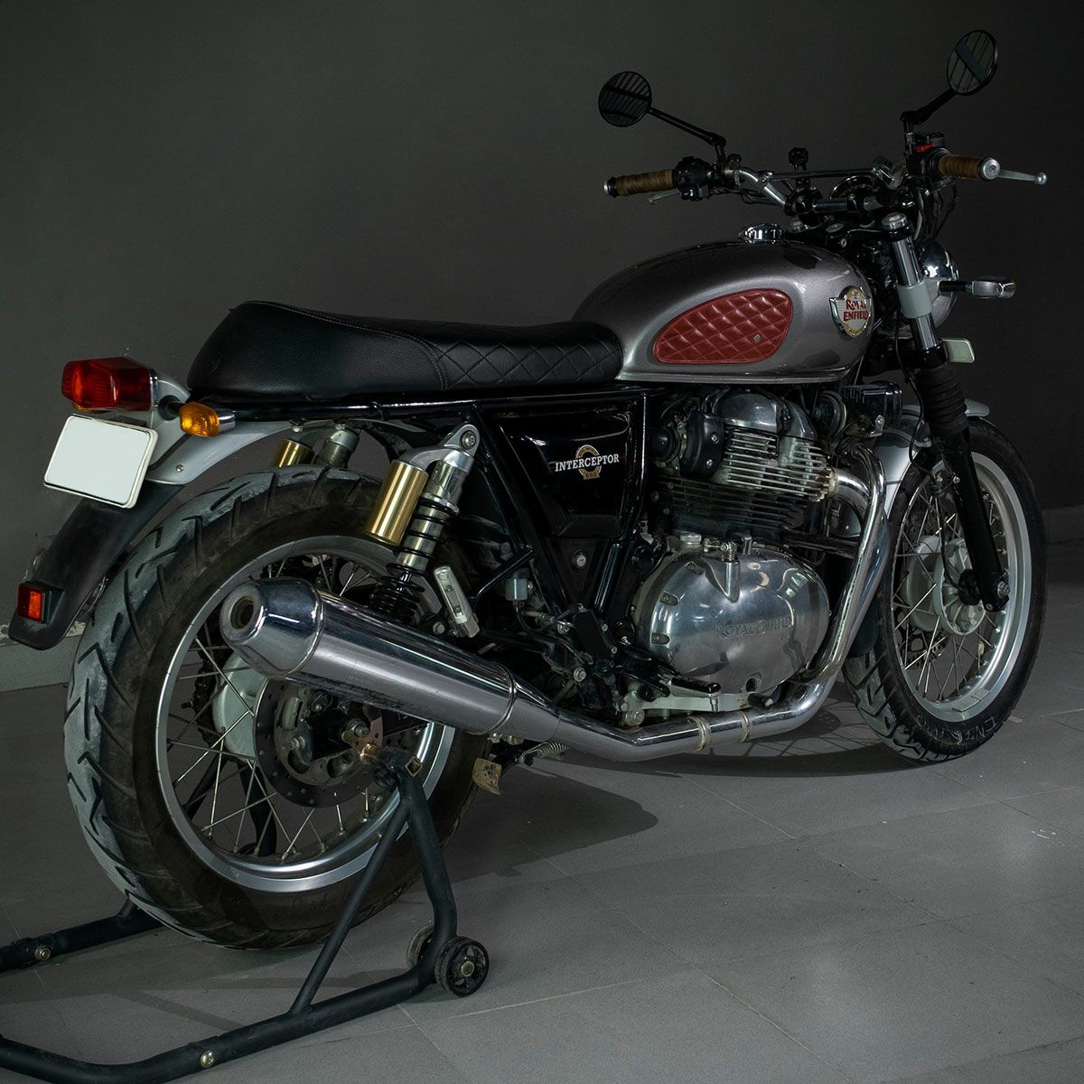 Trip Machine｜タンクパッド レザー ダイアモンド｜その他雑貨｜チェリーレッド｜使用イメージ