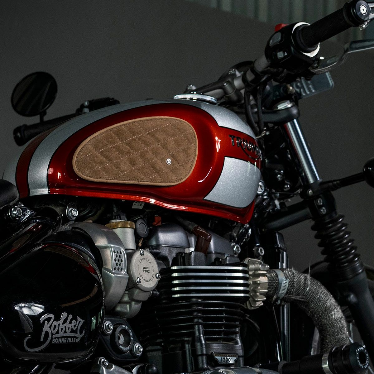 Trip Machine｜タンクパッド スエード ダイアモンド｜その他雑貨｜タバコ｜使用イメージ