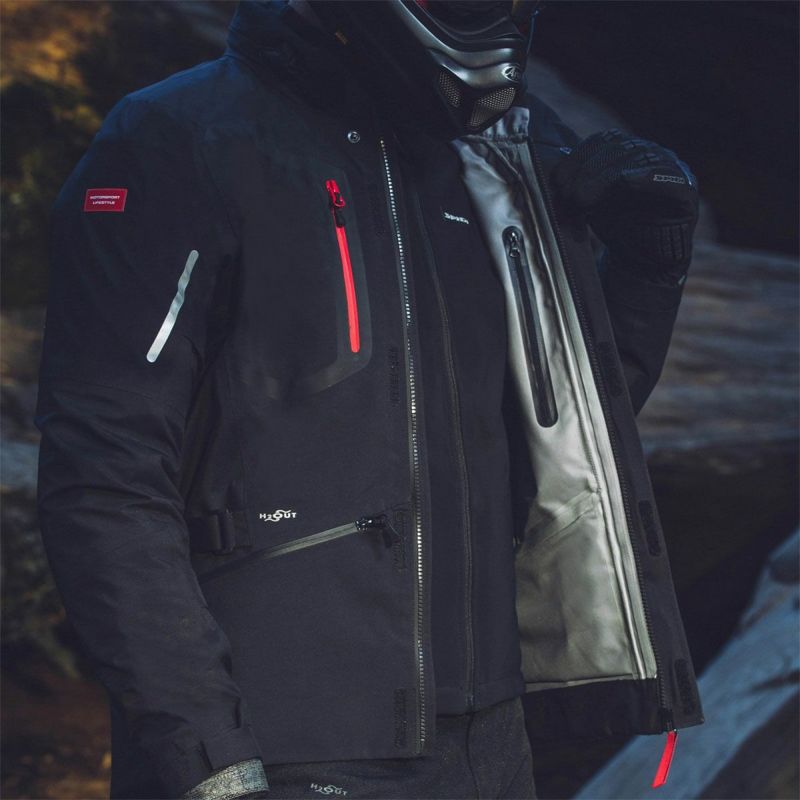 SPIDI｜ミッションT ジャケット｜ファブリック｜ブラック｜モデル着用