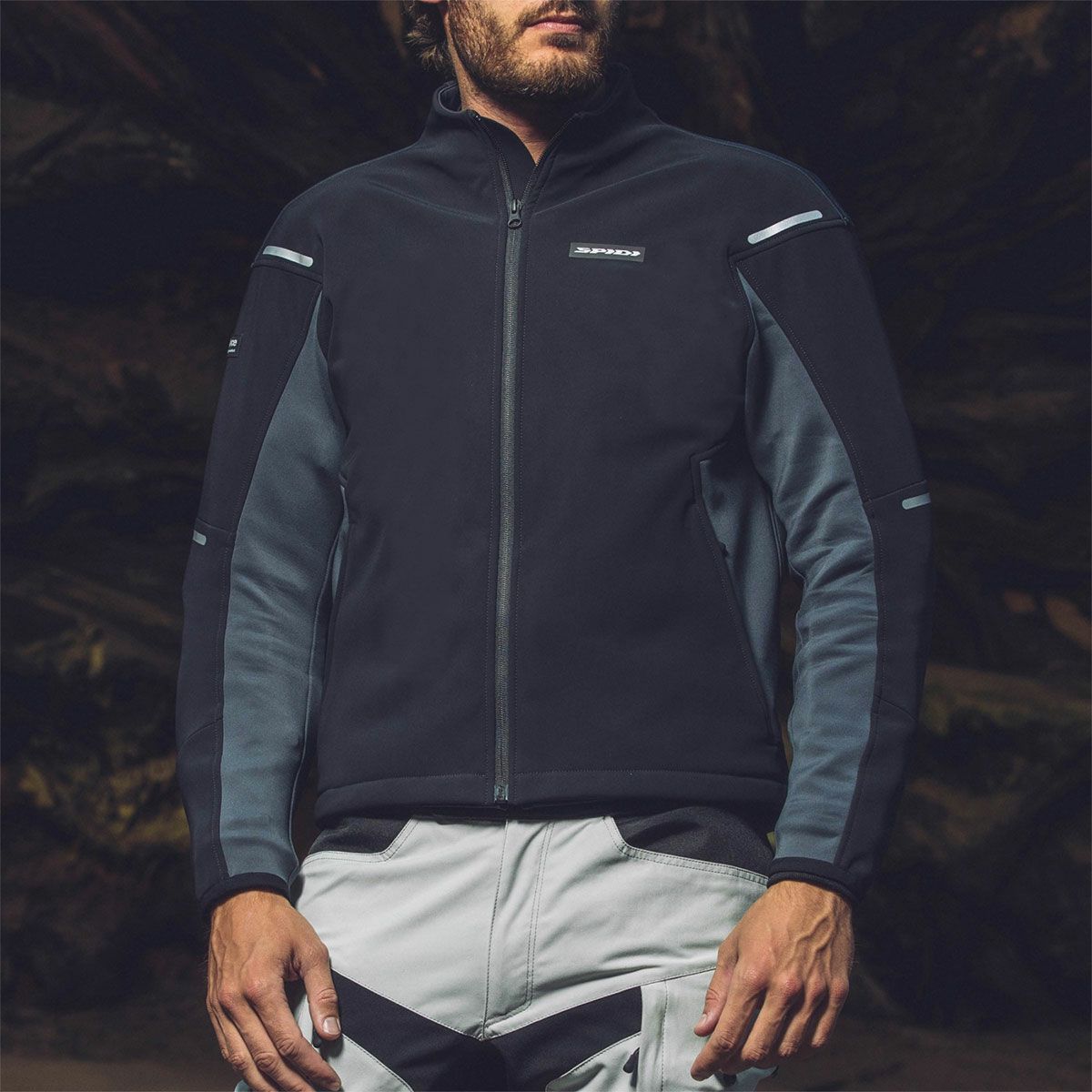 SPIDI｜ミッションT ジャケット｜ファブリック｜ブラック｜モデル着用