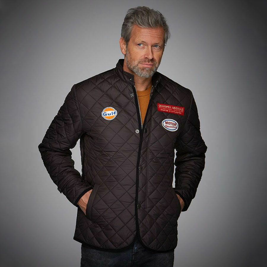 GULF｜ジェントルメン ドライバー ジャケット｜アウター｜ブラック｜モデル着用