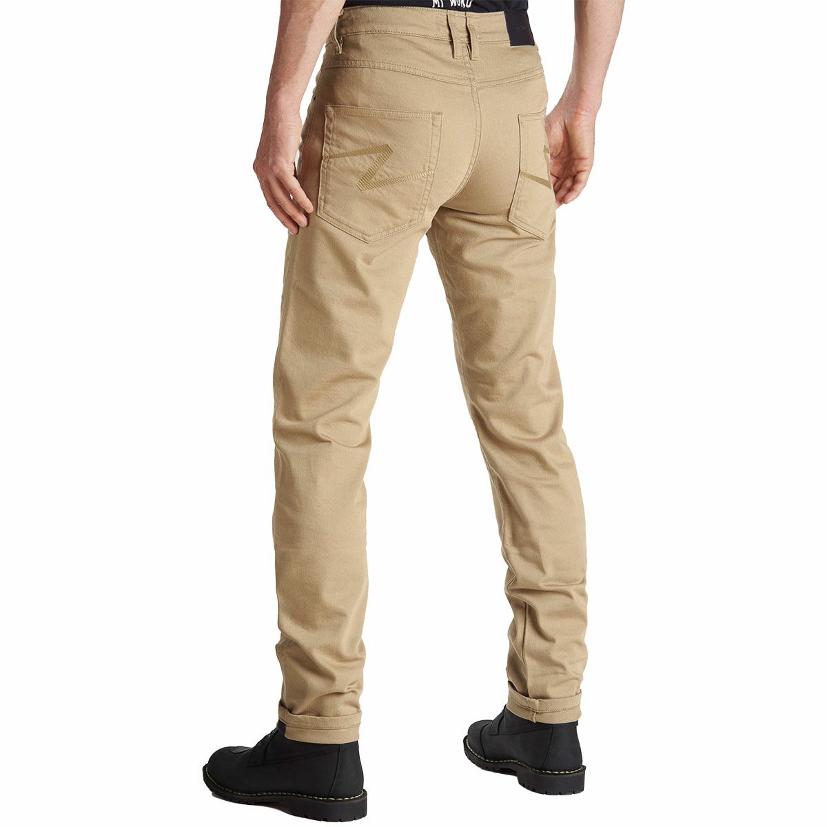 PANDO MOTO｜ロビー コア 03｜チノ・カーゴ｜サンド